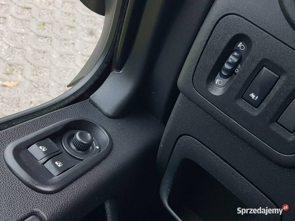 Renault Master KONTENER 8EP 421x223x222 KLIMA centralny zamek Poręba