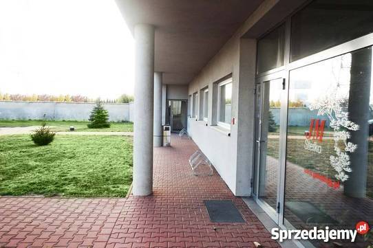 NIERUCHOMOŚĆ BIUROWA MAGAZYNOWO PRODUKCYJNA parking