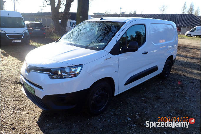 TOYOTA PROACE 2023 EE 136 nieuszkodzony Warszawa