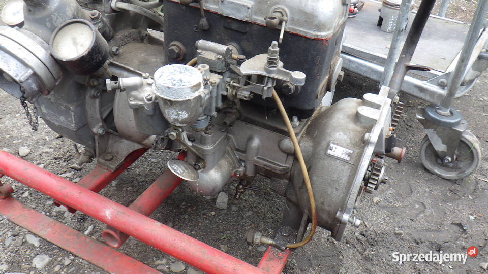 Pompa Strazakcka Spalinowa Niemiecka 2 sztuki Pozostałe Dębica