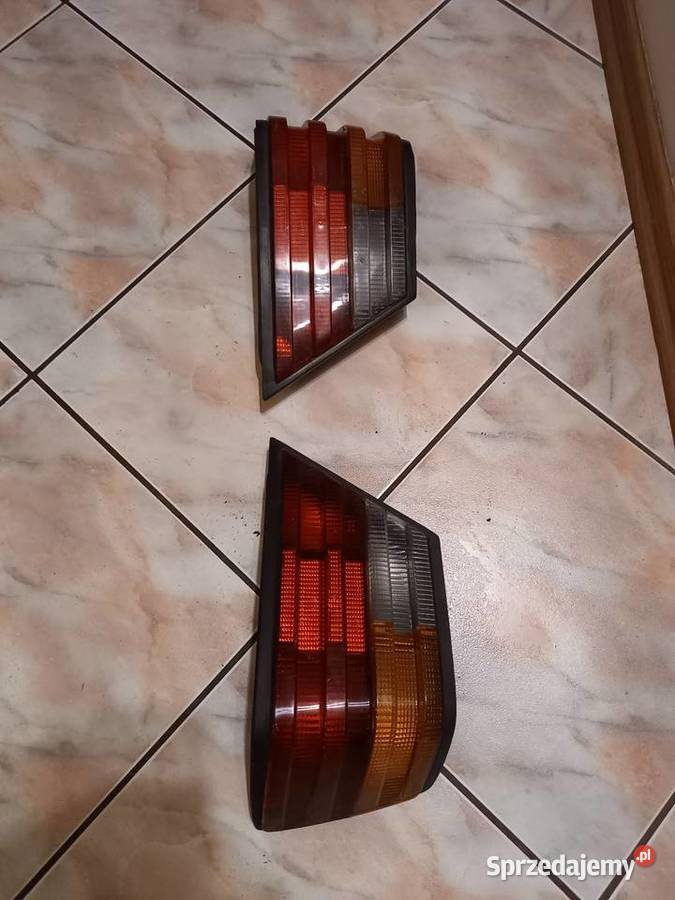 Tylne lampy mercedes 124 Łódź