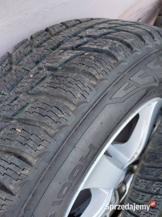 Alufelgi z oponami zimowymi Nokian do Hyundaya Samochodowe Gliwice sprzedam