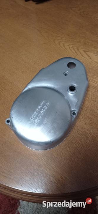 Dekiel pokrywa silnika 025Komar 100motorynka M3 Pokrywy i osłony silnika Motoryzacja Garwolin