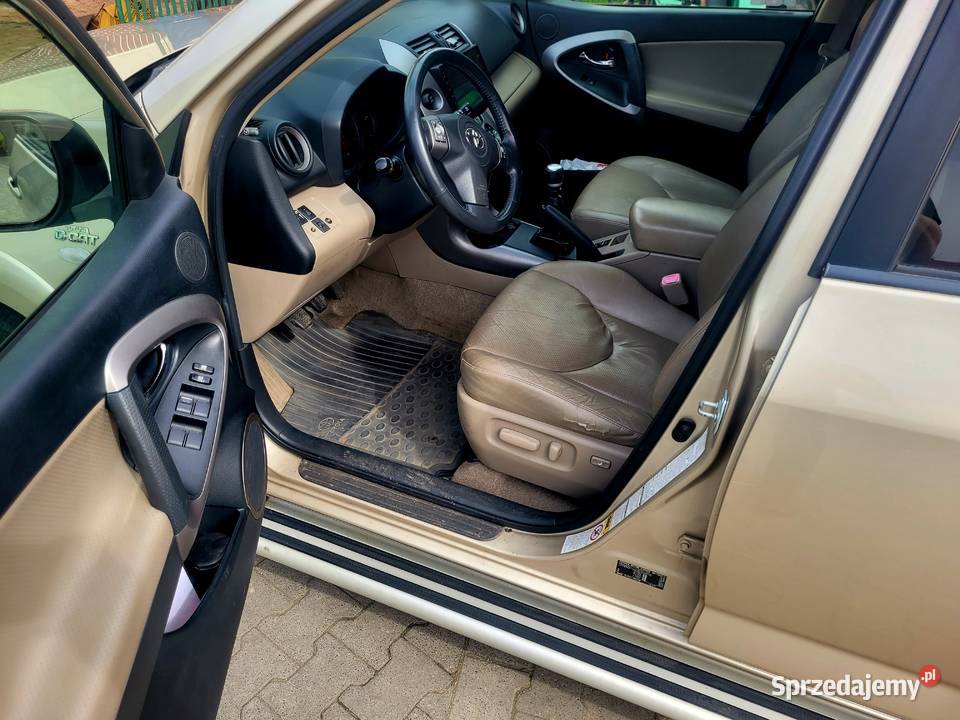 Toyota RAV4 4x4 22diesel hak najbogatsza wersja manualna RAV4 Czechowice-Dziedzice