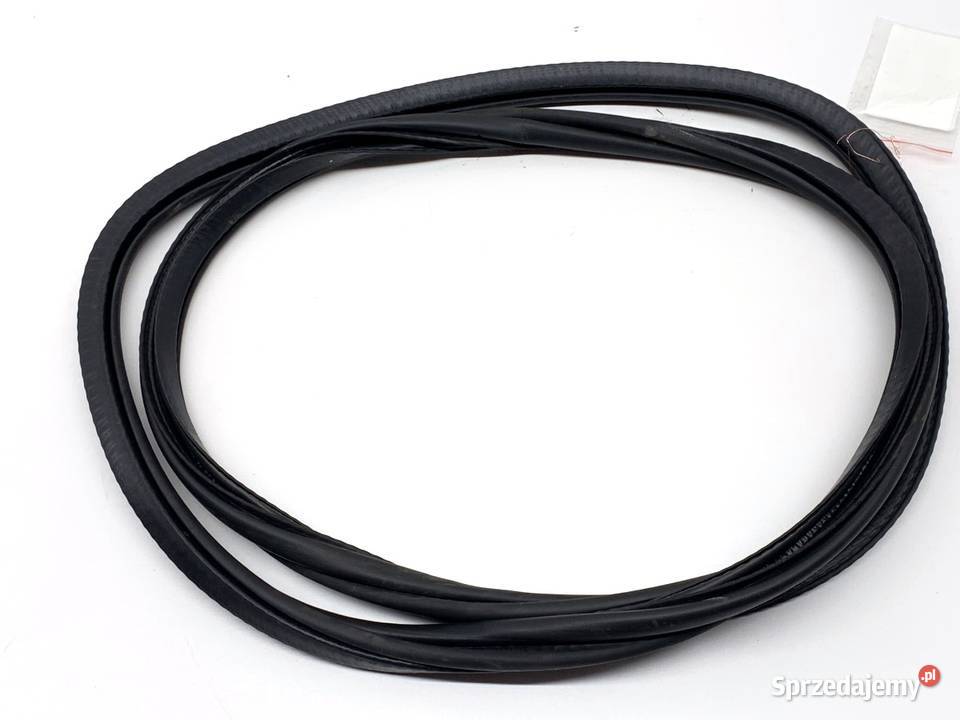 USZCZELKA DRZWI TYŁ PRAWA VOLVO S90 II