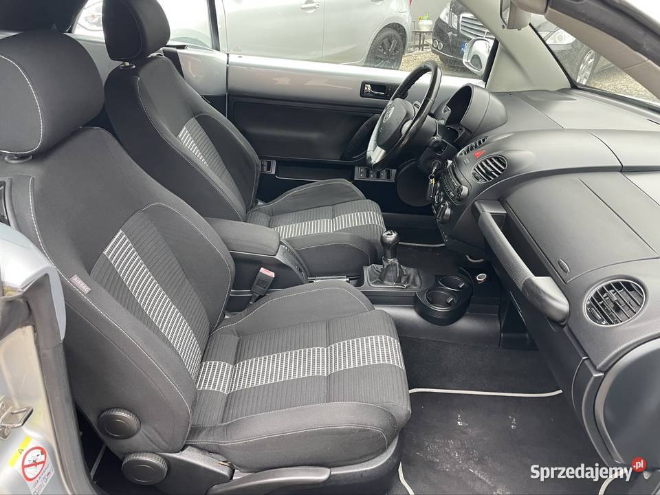 Volkswagen Beetle CABRIO srebrny Jelenia Góra