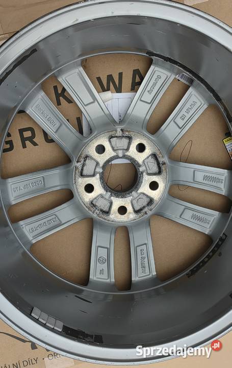 5TA601025G Z49 VW TOURAN FELGA ALUMINIOWA 5x112