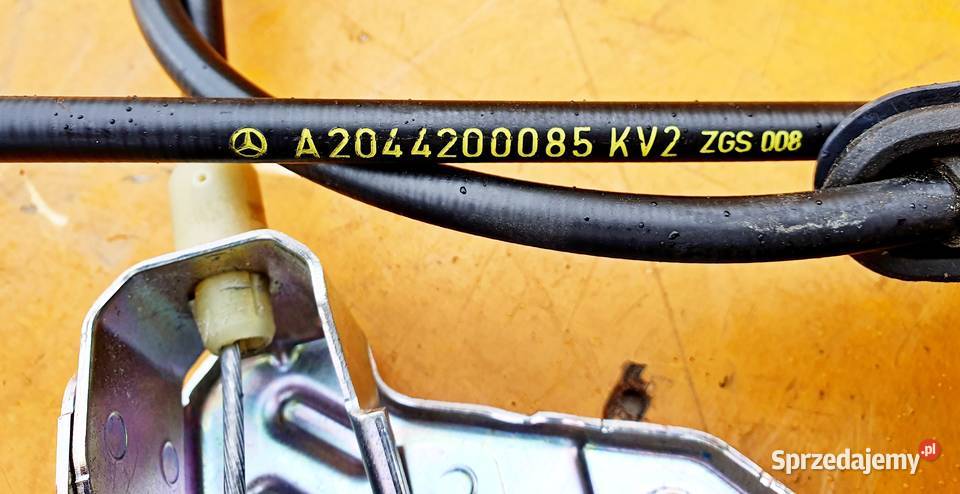 MERCEDES W204 LINKA HAMULCA RĘCZNEGO A2044201085
