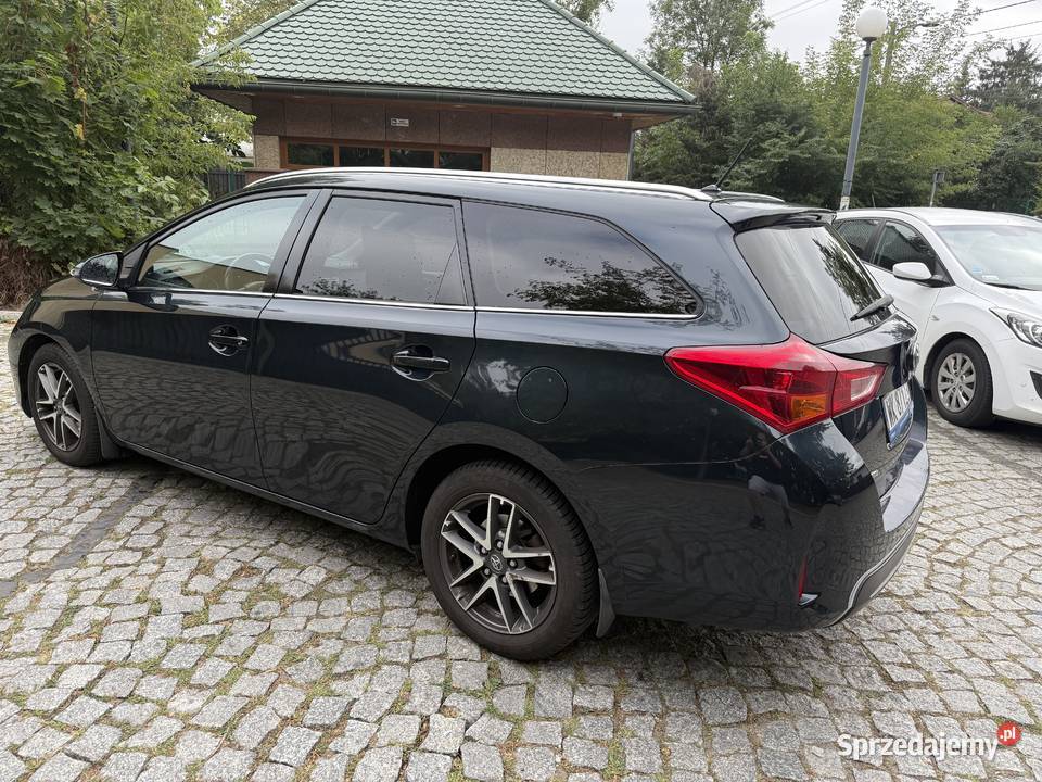 Toyota Auris 2015 Salon Polska 14 d4d Toyota Warszawa sprzedam