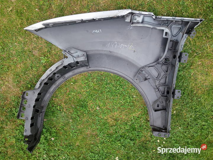 Audi A2 Błotnik przód przedni Prawy Lewy LY7W osobowe Dębica