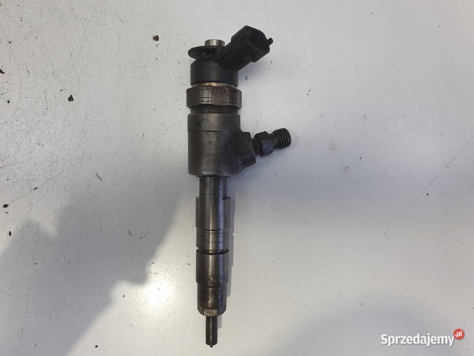Peugeot 207 14 HDI WTRYSKIWACZ wtrysk 0445110339
