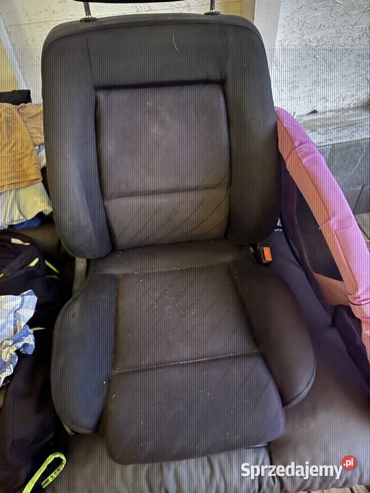 Fotele Audi 80 wuattro grzane Andrychów