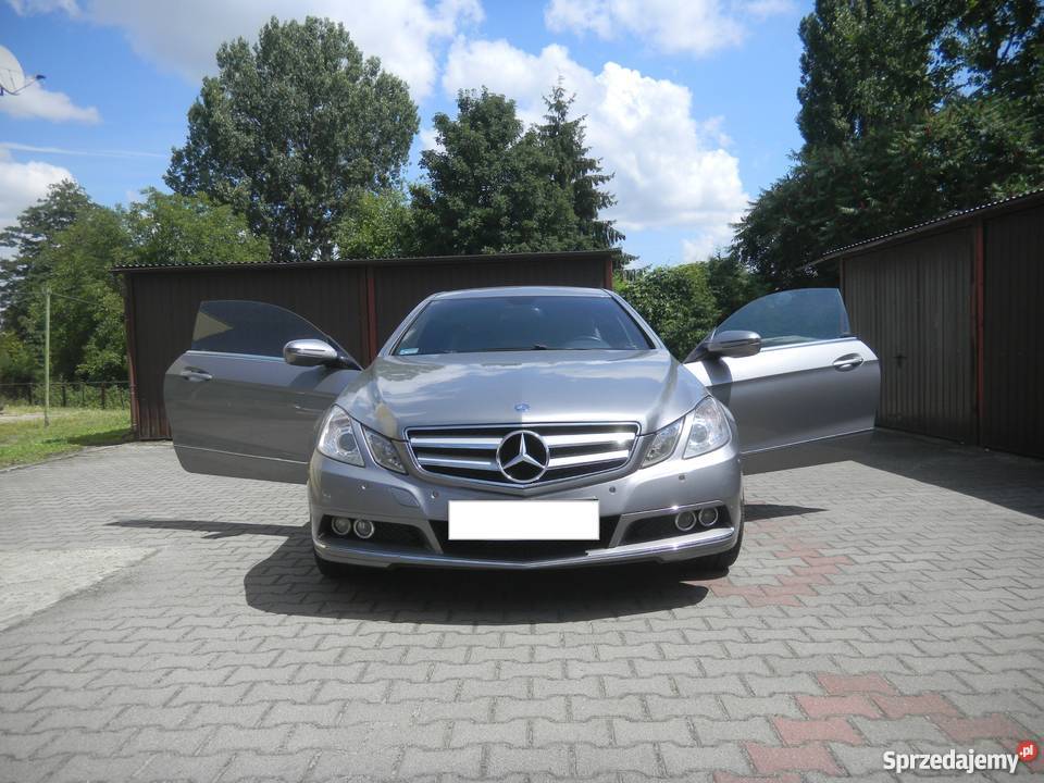 Mercedes E 350 W207coupe