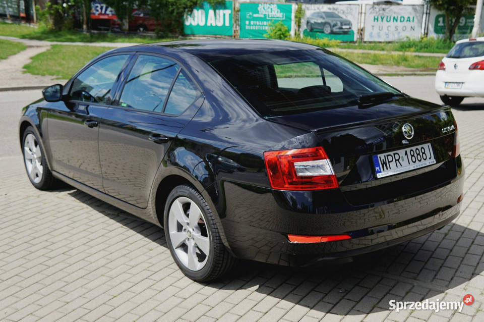 koda Octavia salon Polska 16 TDi 150 Elegance Warszawa