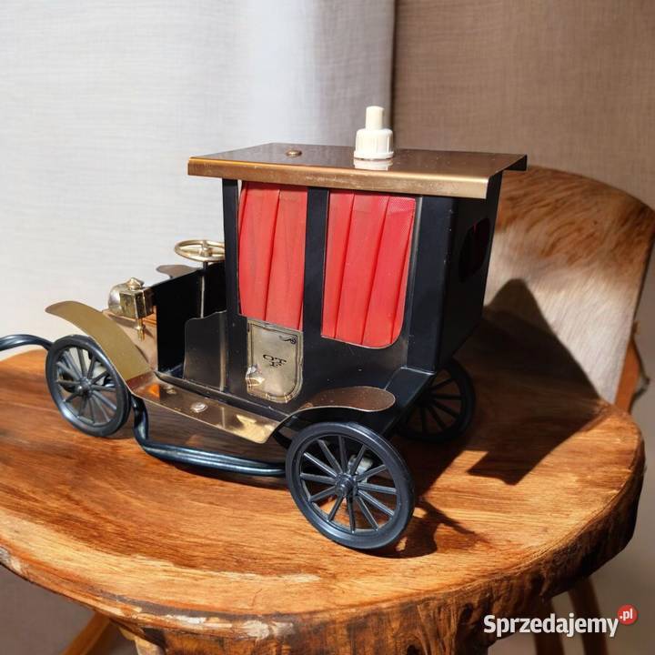 Lampa Włochy projekt E Ferrari lata 50 vintage wielkopolskie Kalisz sprzedam