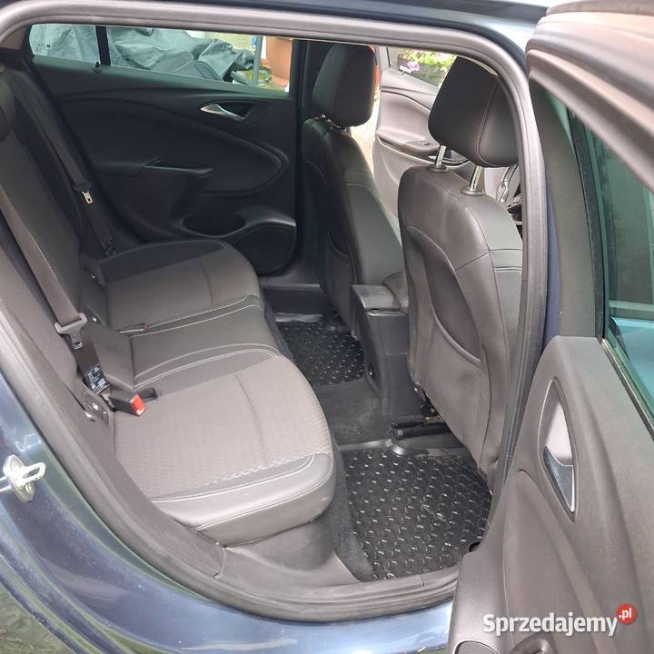 Opel Astra Sports Tourer 2017 16 CDTI 136