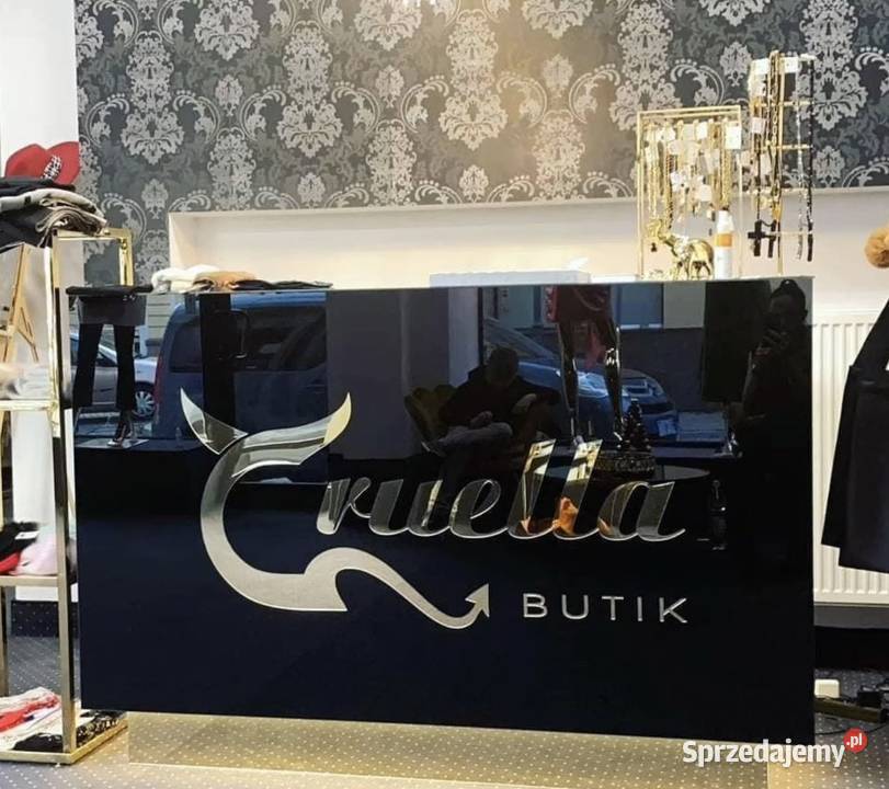 Recepcja fryzjerska kosmetyczna do butiku