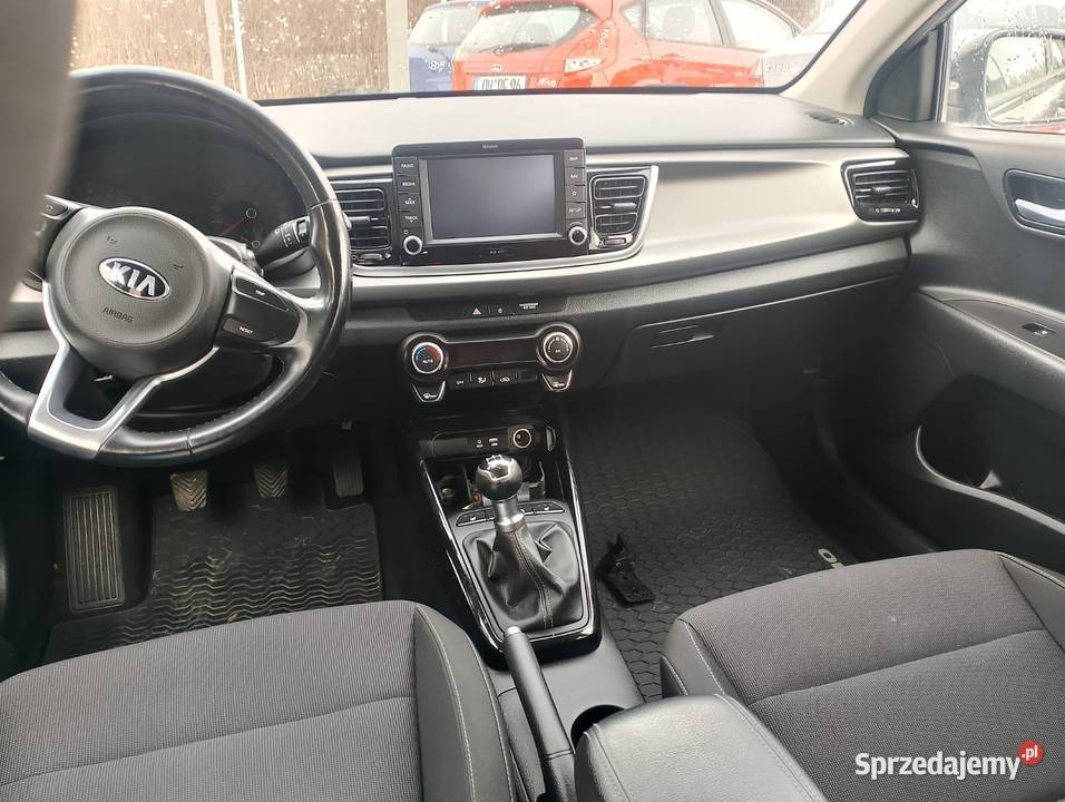 Kia Rio 12 Benzyna 2017 r Nowy Sącz sprzedam