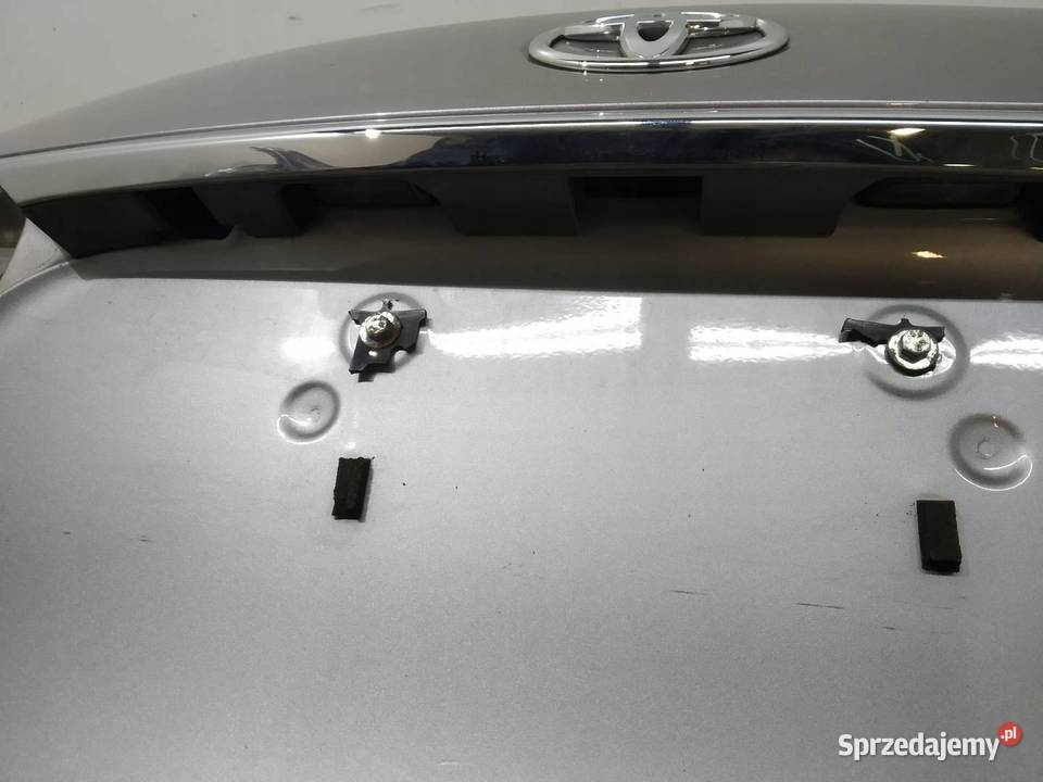 KLAPA TYŁ SEDAN LIFT E16 E17 E18 Toyota Corolla świętokrzyskie