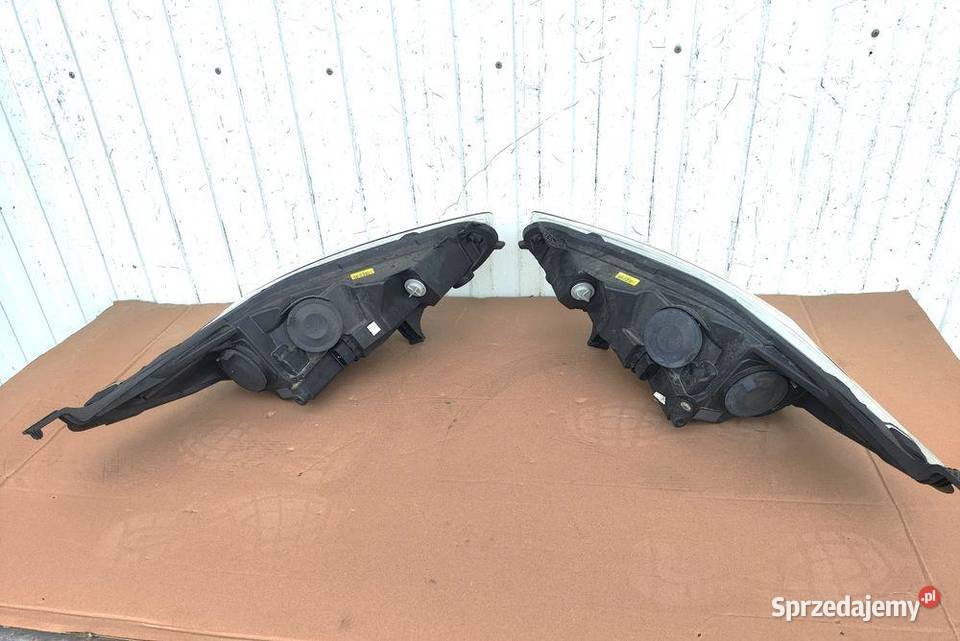 FORD FIESTA MK7 LIFT LED SOCZEWKA LAMPA PRZÓD