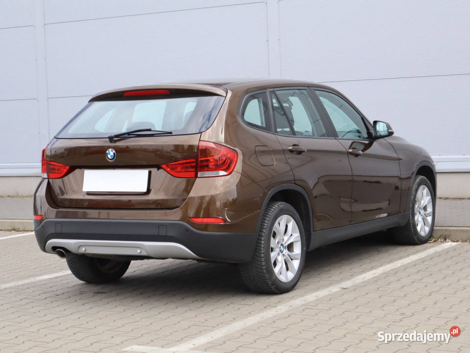 BMW X1 xDrive18d brązowy Motoryzacja Piaseczno