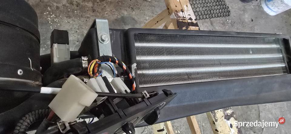 Sprzedam kompletną nagrzewnice do ciągnika Nowa Góra