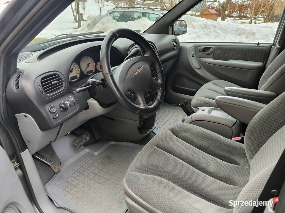 Super auto Pieniężno