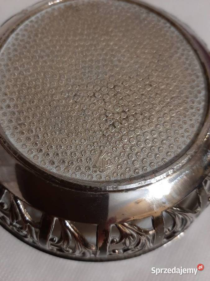 Śliczny platerowany koszyczekpatera sygnowany kujawsko-pomorskie