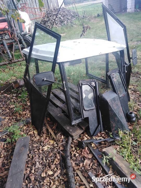 Kabina c330 Gniewoszów