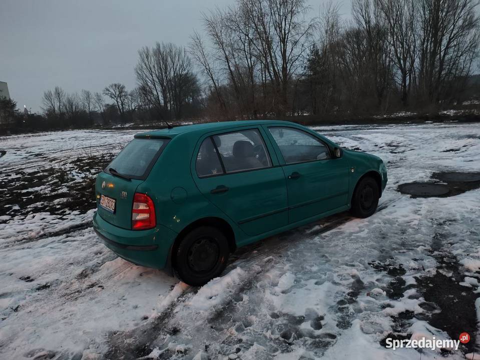 Sprzedam prosty samochód o niskich kosztach kujawsko-pomorskie Bydgoszcz