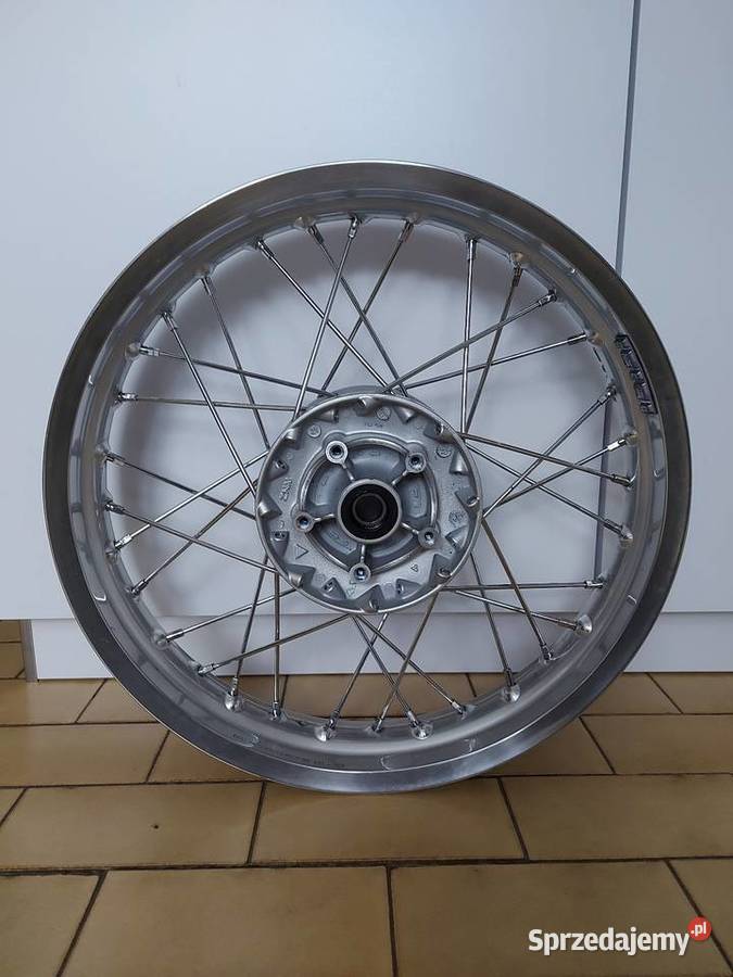 Triumph Truxton felga przód 18