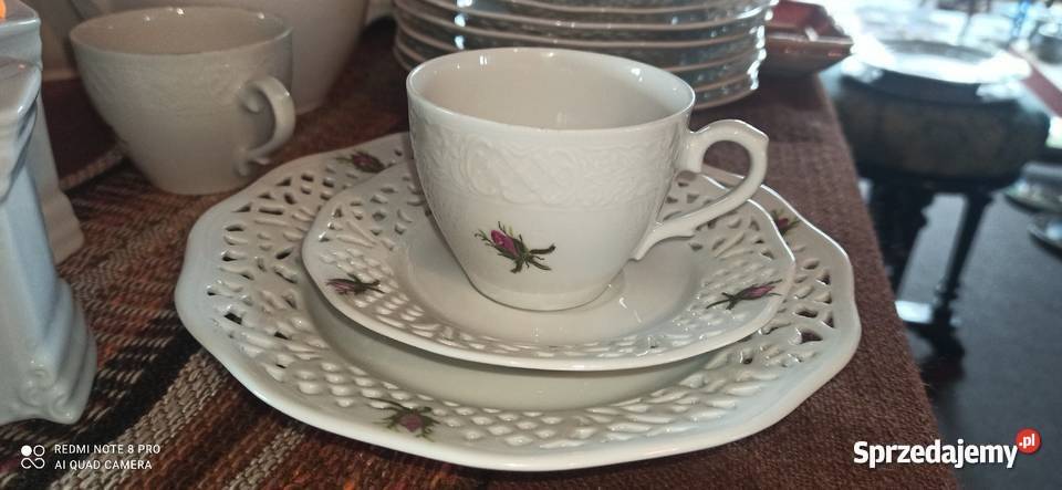 Talerzyk z różyczką Ażur Biała porcelana Gdańsk
