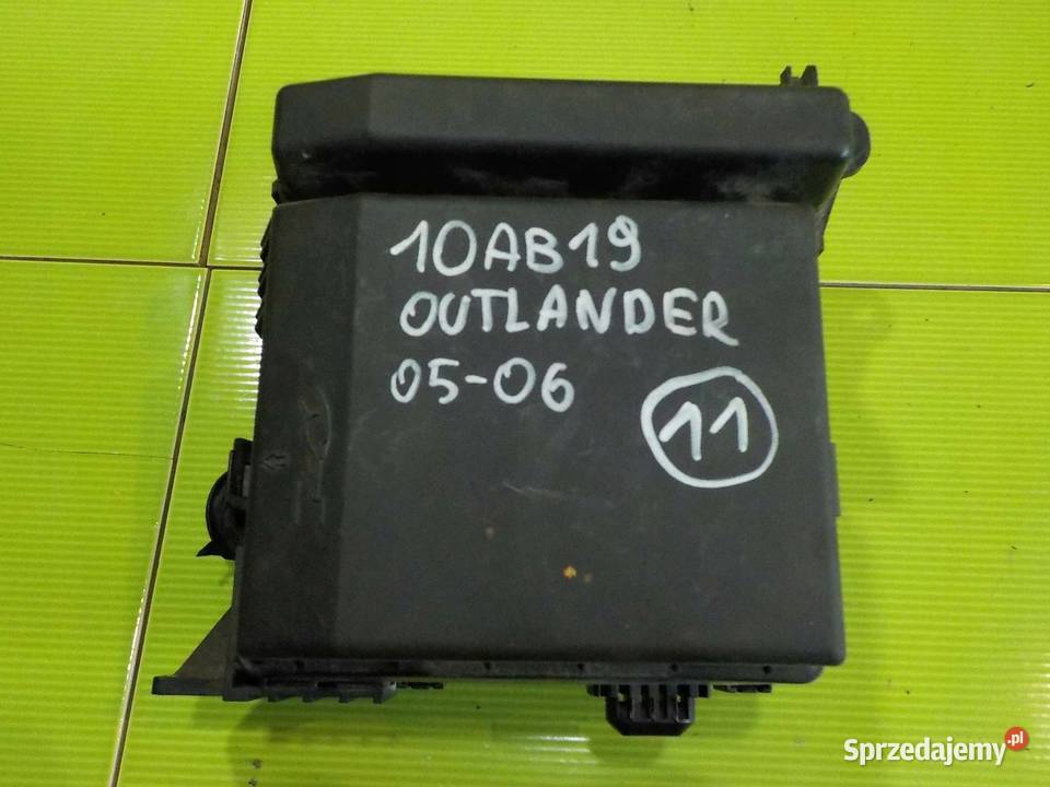 MITSUBISHI OUTLANDER I 24 MIVEC 05r skrzynka Suków