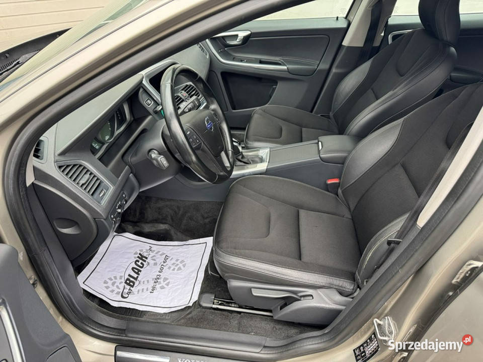 Volvo XC 60 Pisemna Gwarancja 12 miesięcy I lakier metallic
