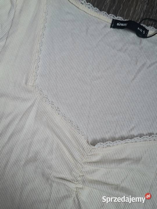 Bluzka z dekoltem Sanok