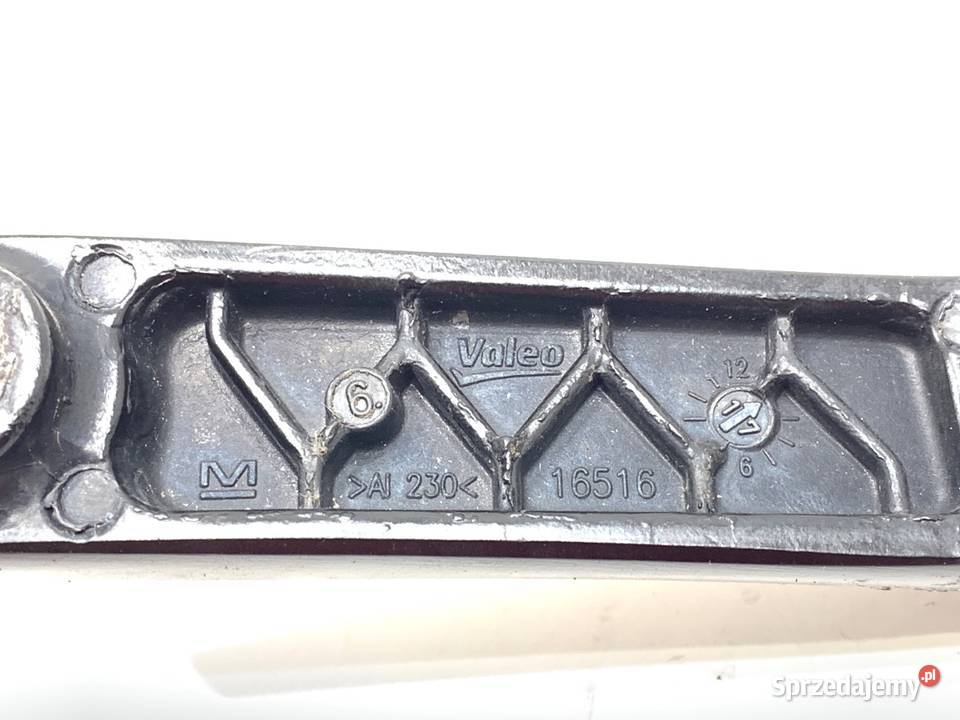 RAMIĘ WYCIERACZKI KOMPLET PRZÓD AUDI A6 C7 1118