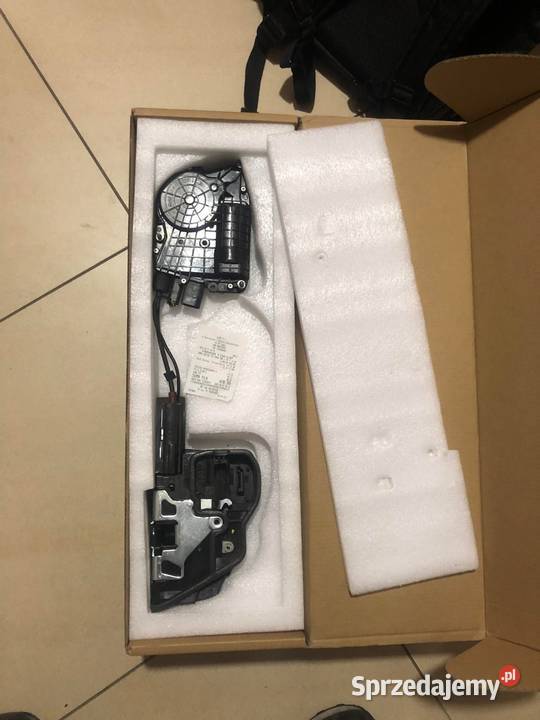 dociąg drzwi bmw f10 seria 5 seria 7 f01 silnik Nowy Sącz