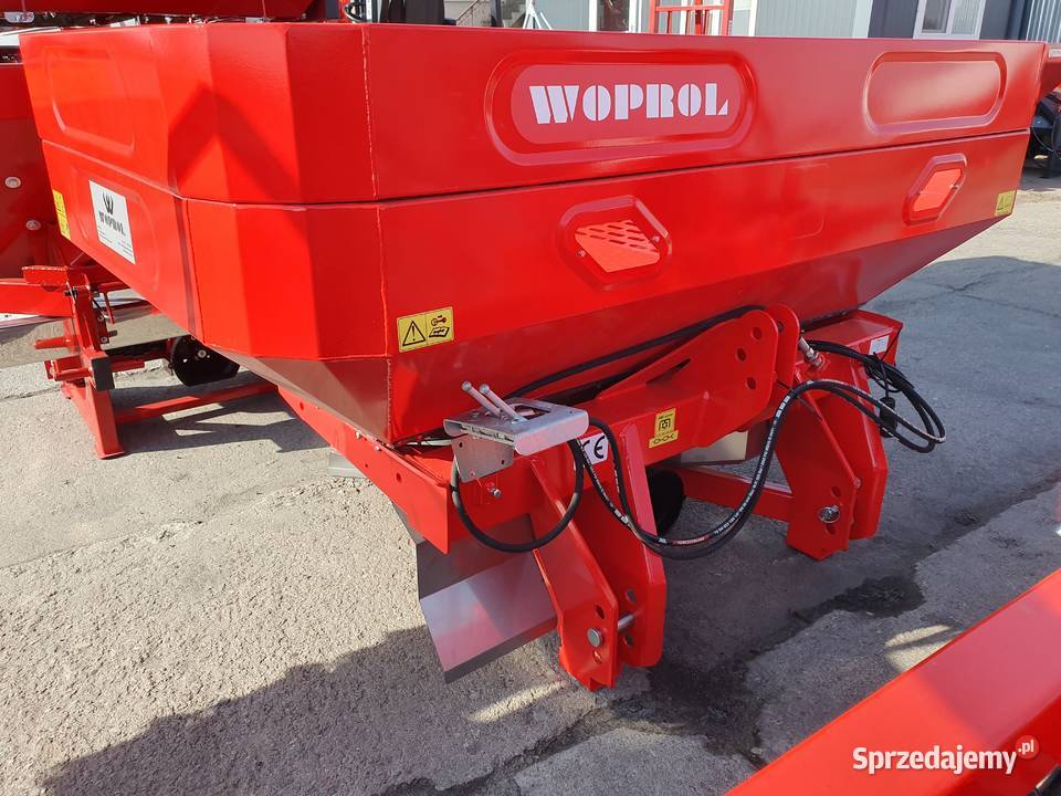 Rozsiewacz Junior II Plus 800 Woprol Akpil Rozsiewacze nawozów Płock