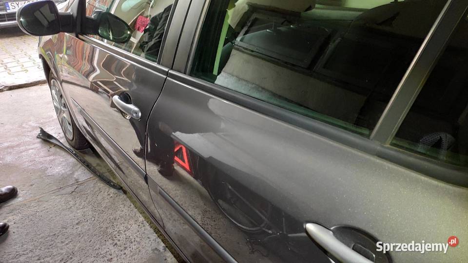 Renault Clio 12 16V 75