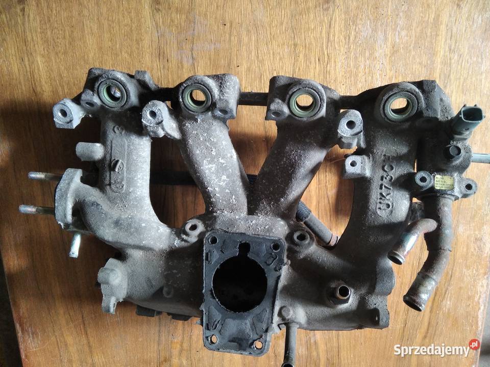 Kolektor ssący UK73CH Nissan Primera lift p11 16 Rok produkcji 2000 Krośniewice