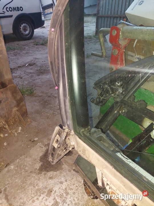 Drzwi szyby audi a4 b6 srebrne Nowy Dzikowiec