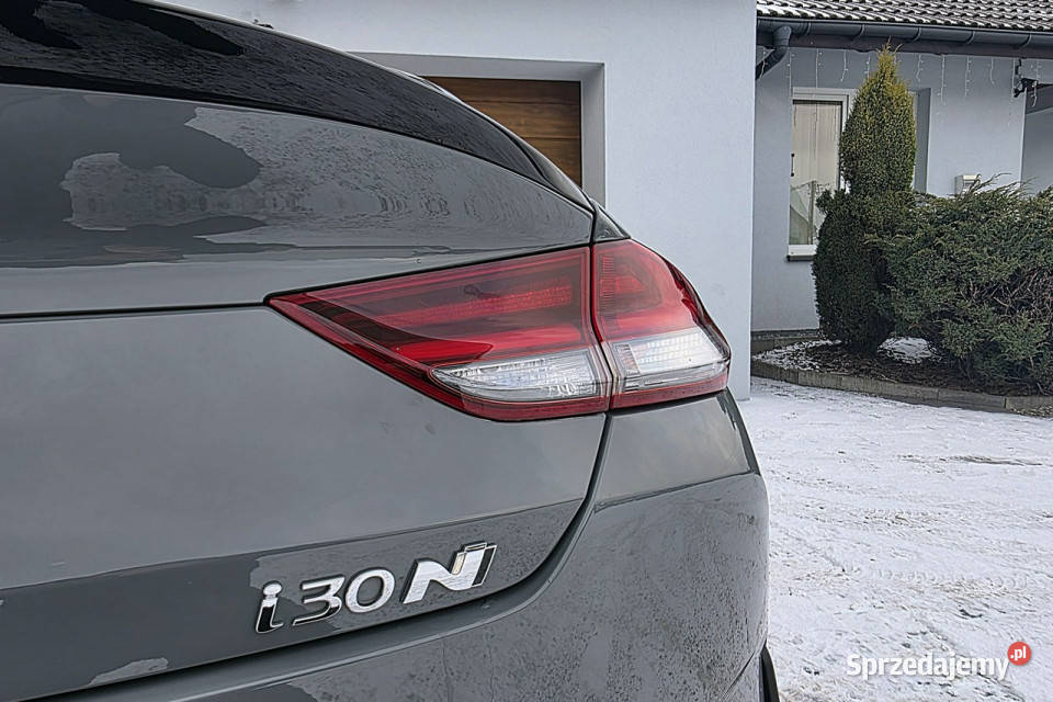 Hyundai i30N asystent pasa ruchu Rydułtowy