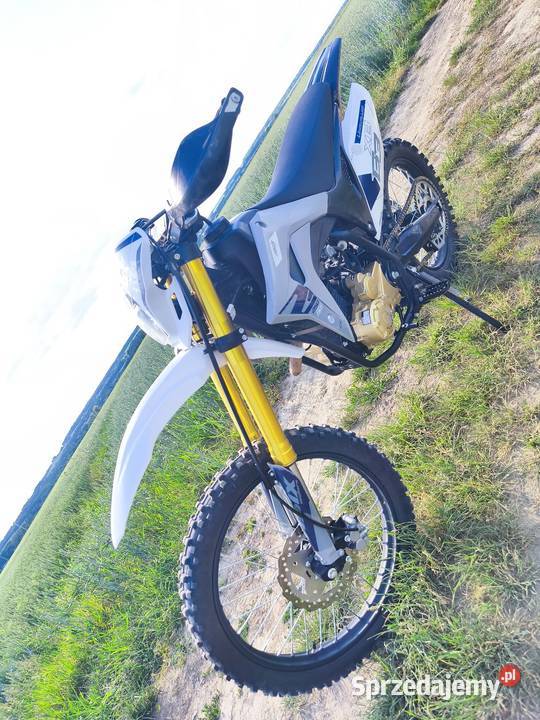 Cross 250 prawie nowy możliwe zamiana na 300km Kraśnik