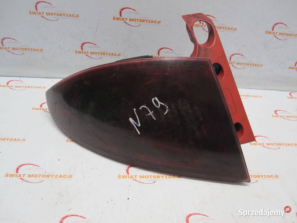 SEAT LEON II LIFT 10r lampa lewa tył 1P0945095F Lampy tylne