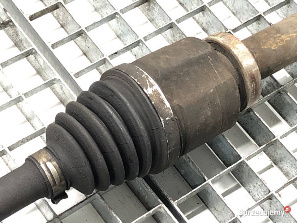 PÓŁOŚ PRAWY PRZÓD RENAULT MEGANE III 15 110 0815