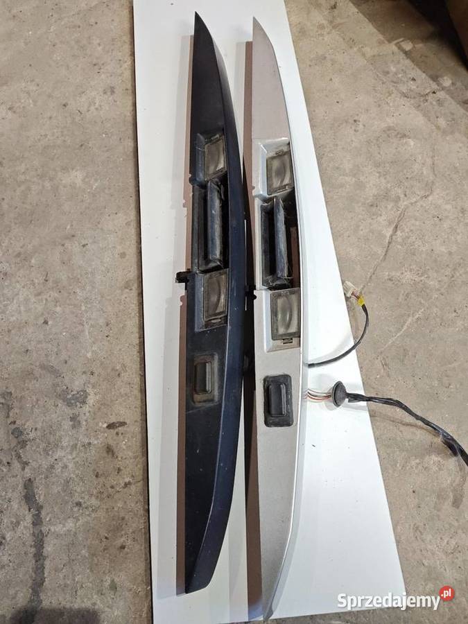 Listwa klapy bagażnika JEEP WK Listwy i nakładki Lublin sprzedam