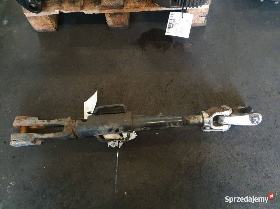 CIĘGNO DOLNE HOLLAND T6175 ŚRUBA Lipno