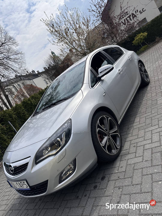 OPEL ASTRA J COSMO 20 CDTI nieuszkodzony Olesno