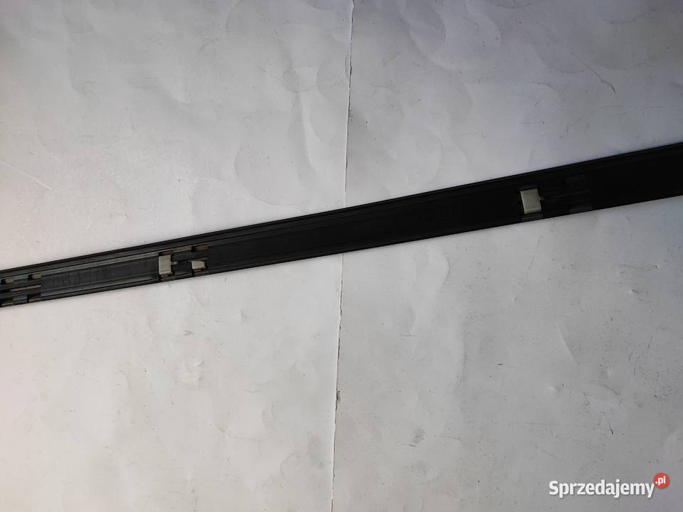 Listwa drzwi Bmw e46 Coupe Cabrio listwa boczna Lipno