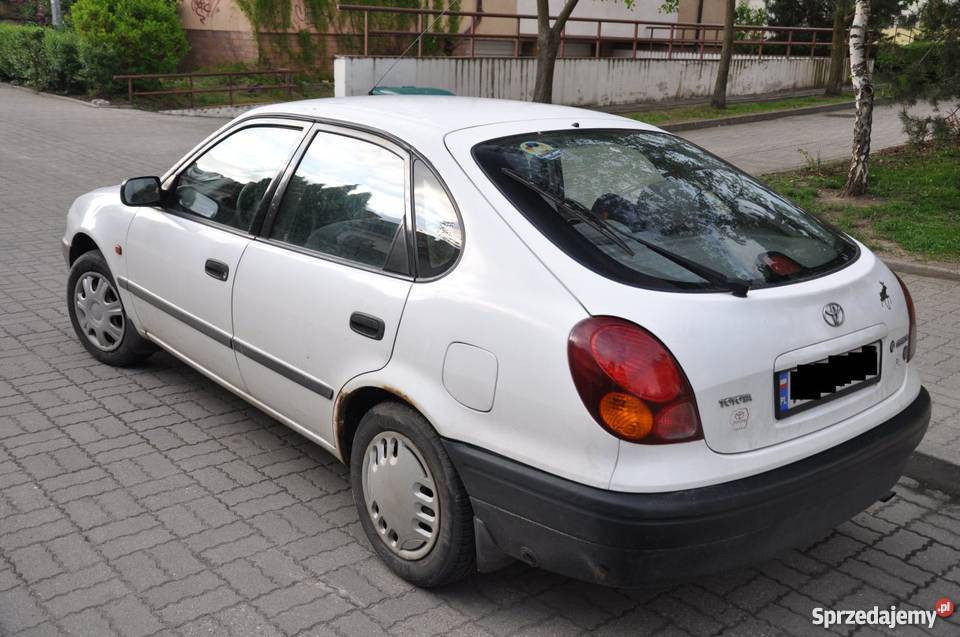 Toyota Corolla E11 Liftback 13 4EFE 86 benzyna poduszka powietrzna Warszawa